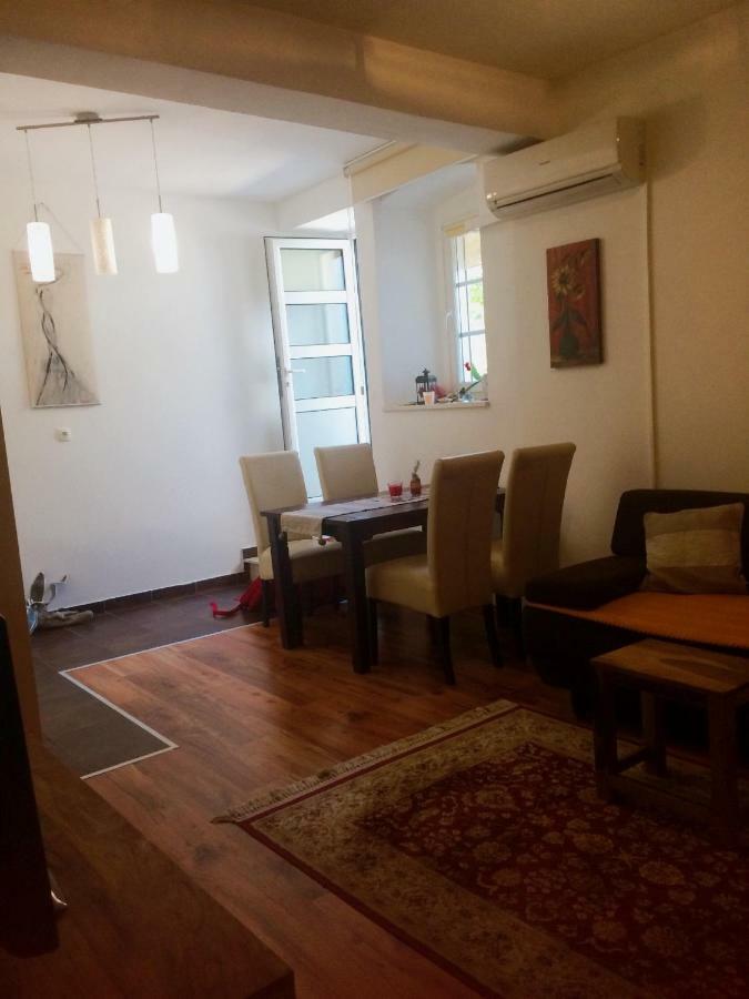 Krk Centar Apartment คิร์ก ภายนอก รูปภาพ